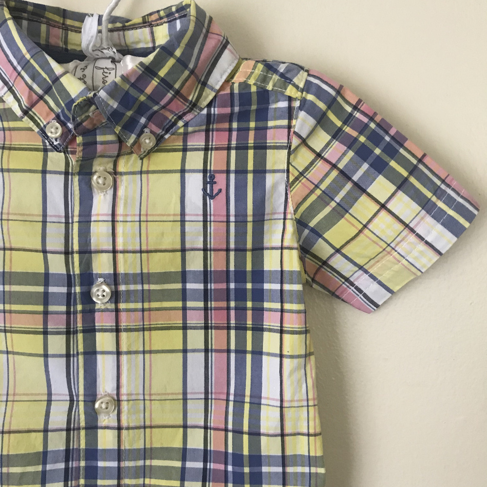 New Carters 12 Months Button-Front Shirt Baby Boy - Picture 2 of 2